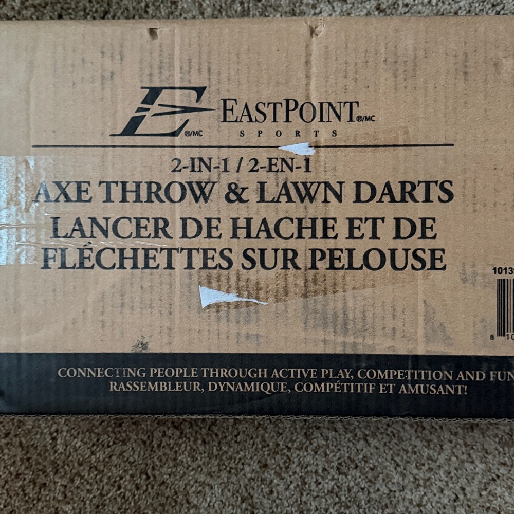 NIB/NWT Eastpoint Axe Throw & Lawn Dart Target Set - Picture 8 of 10